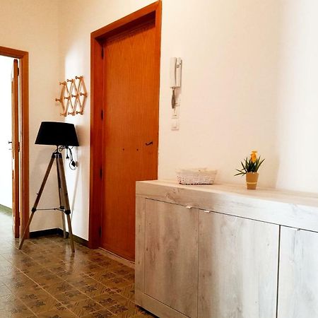 Family Apartment On The Beach Альгеро Экстерьер фото